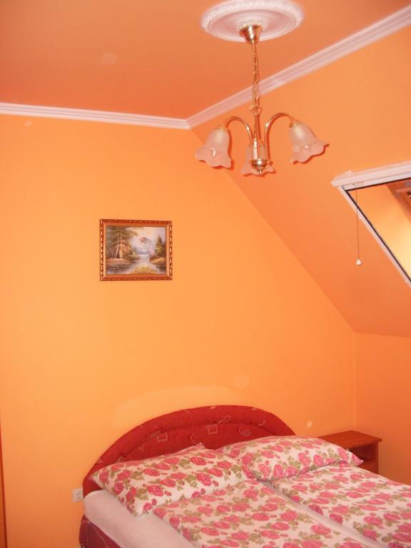 Balatonboglár Lala Apartmanok מראה חיצוני תמונה