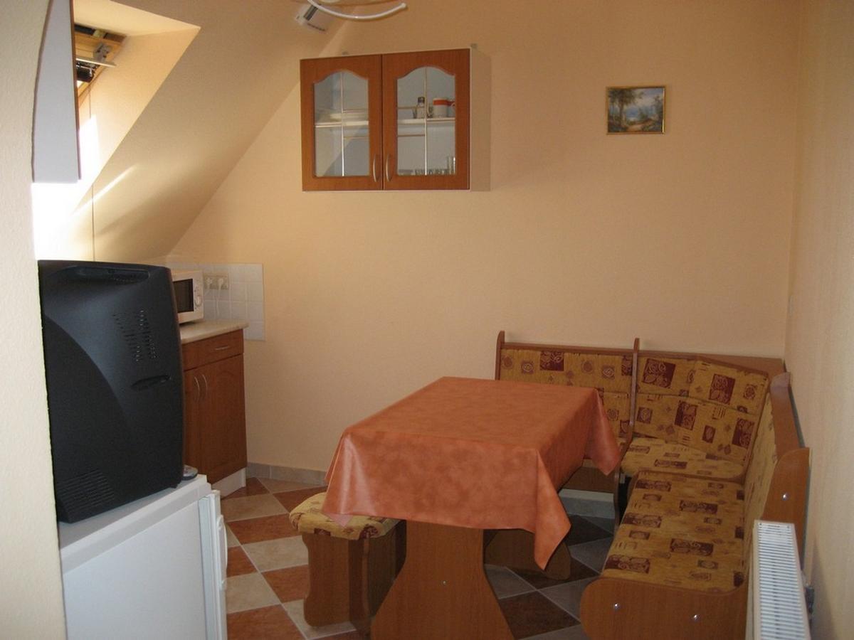Balatonboglár Lala Apartmanok מראה חיצוני תמונה