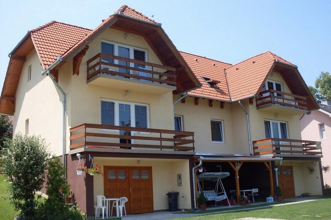 Balatonboglár Lala Apartmanok מראה חיצוני תמונה
