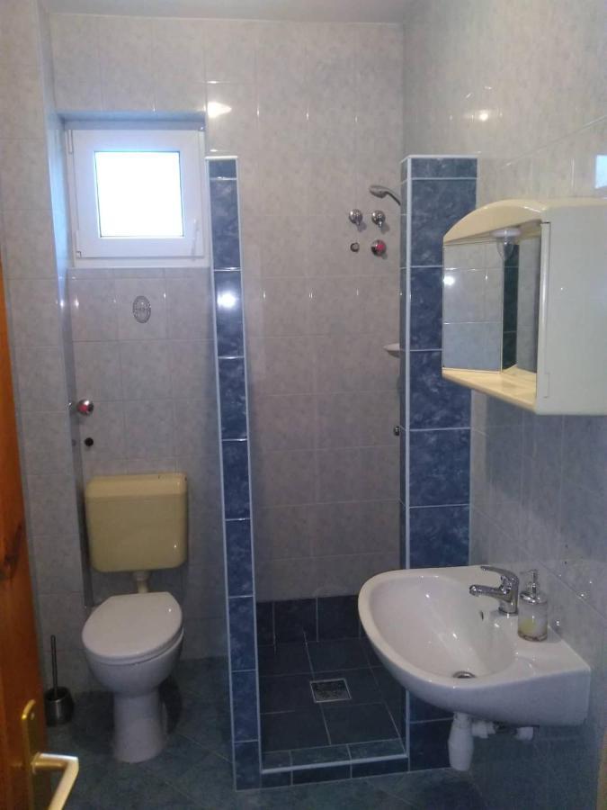 Balatonboglár Lala Apartmanok מראה חיצוני תמונה